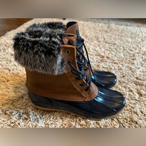Brand New Bass Winter Boots Size 11